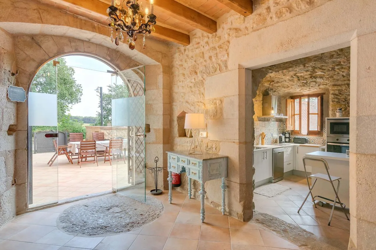 Flateli Diana Villa Sant Jordi Desvalls Holiday home